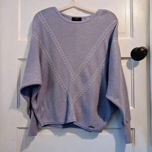 Tahari Small Light Blue/Periwinkle Dolman Sweater Ribbed Lightweight, Size M